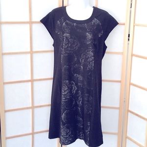 Krimson Klover Laser Cut wrinkle-free active dress